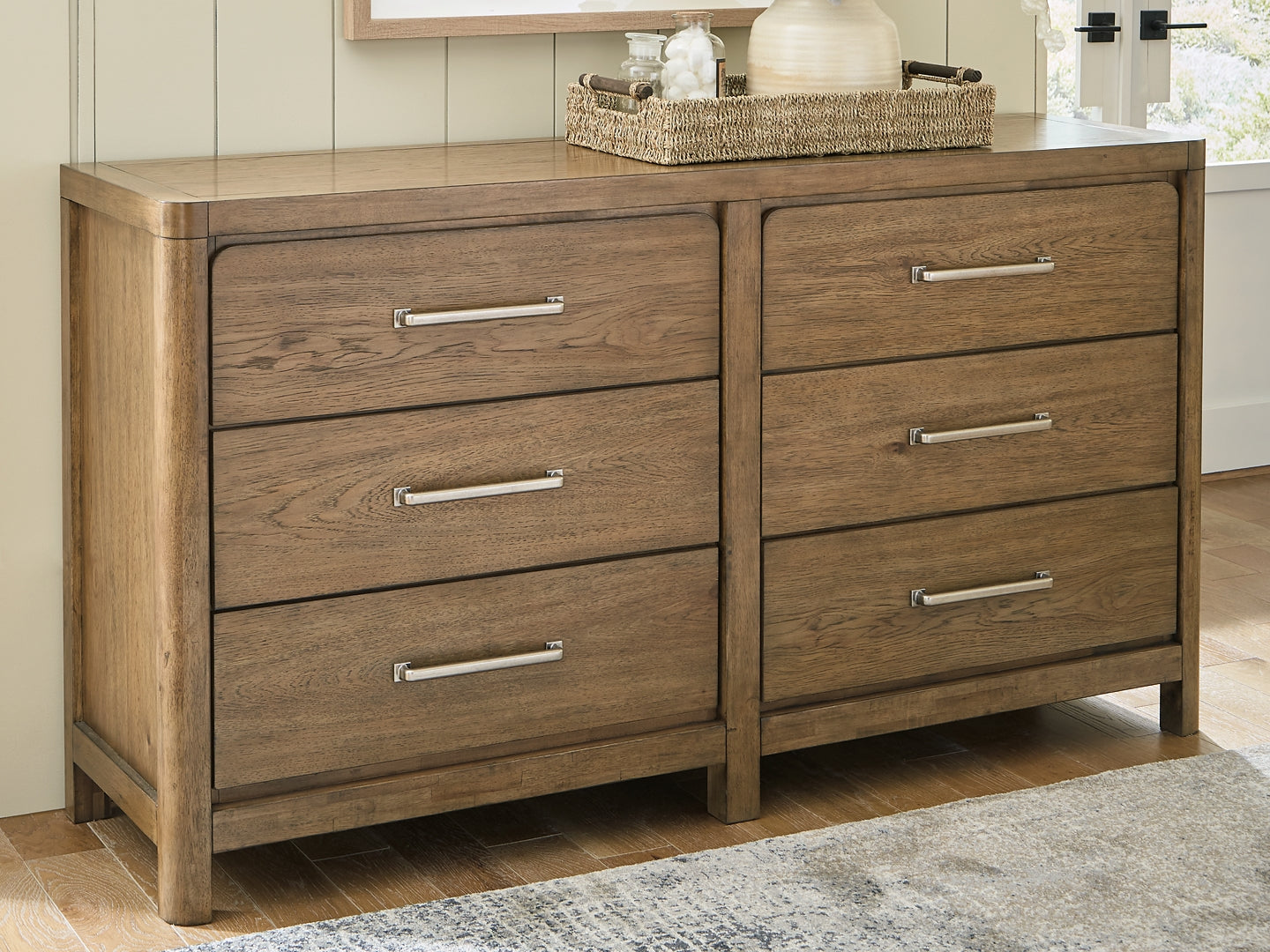 Cabalynn King Panel Bed with Dresser