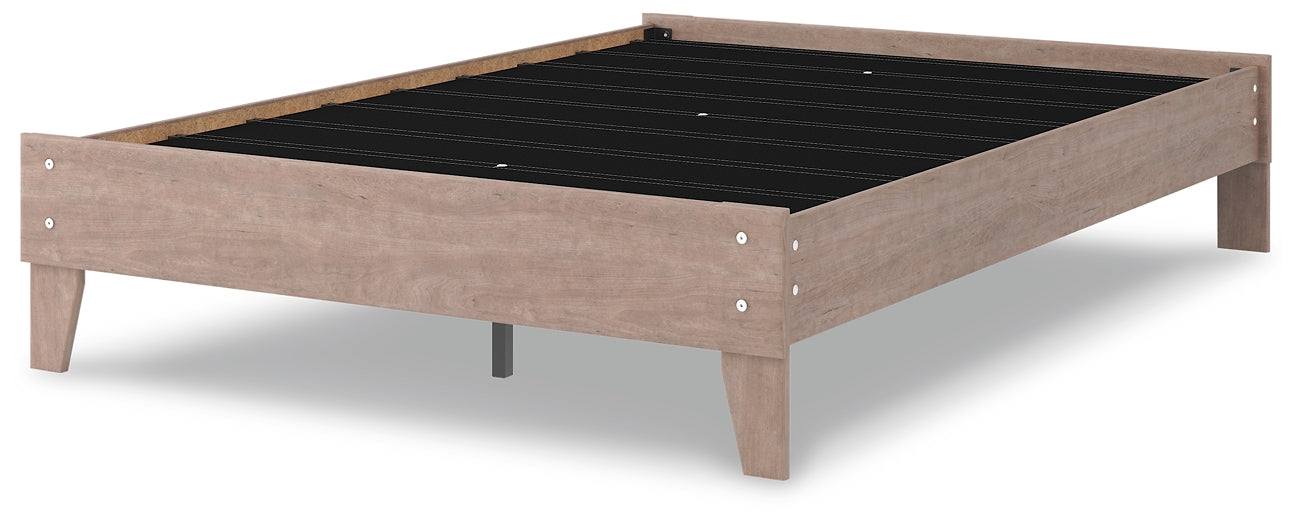 Flannia  Platform Bed