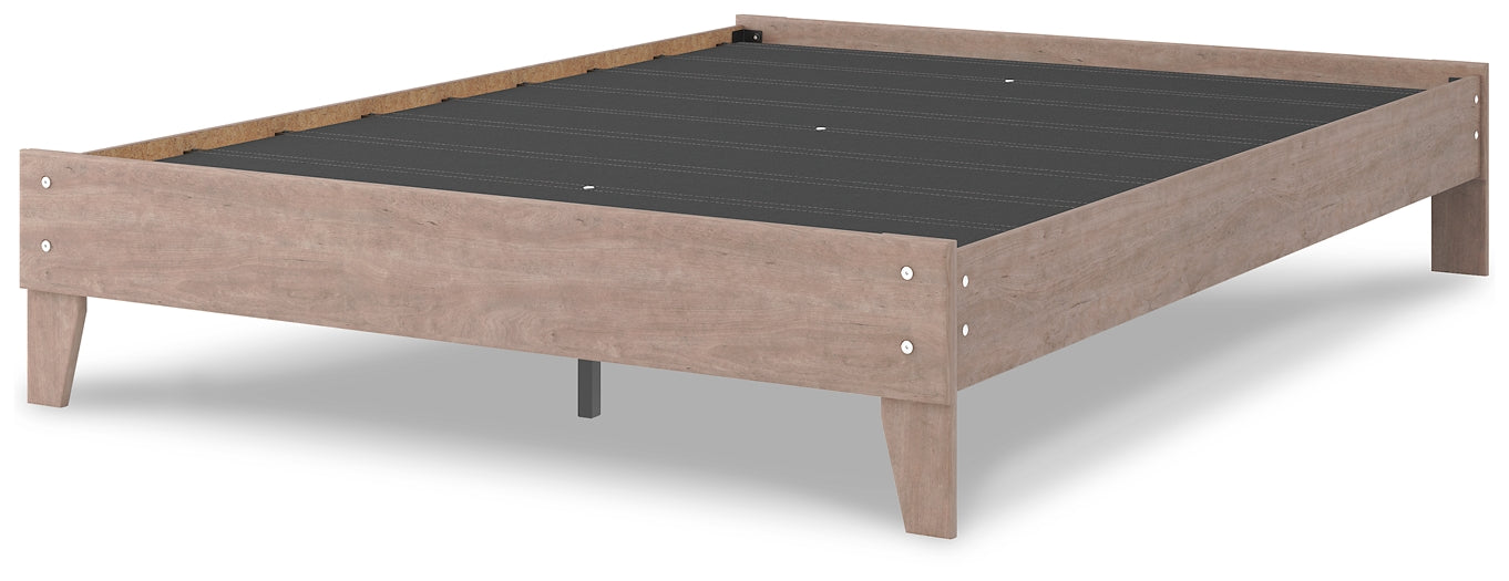 Flannia  Platform Bed