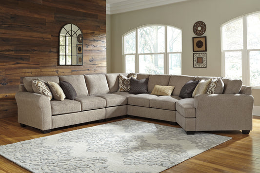 Pantomine 5-Piece Sectional with Cuddler