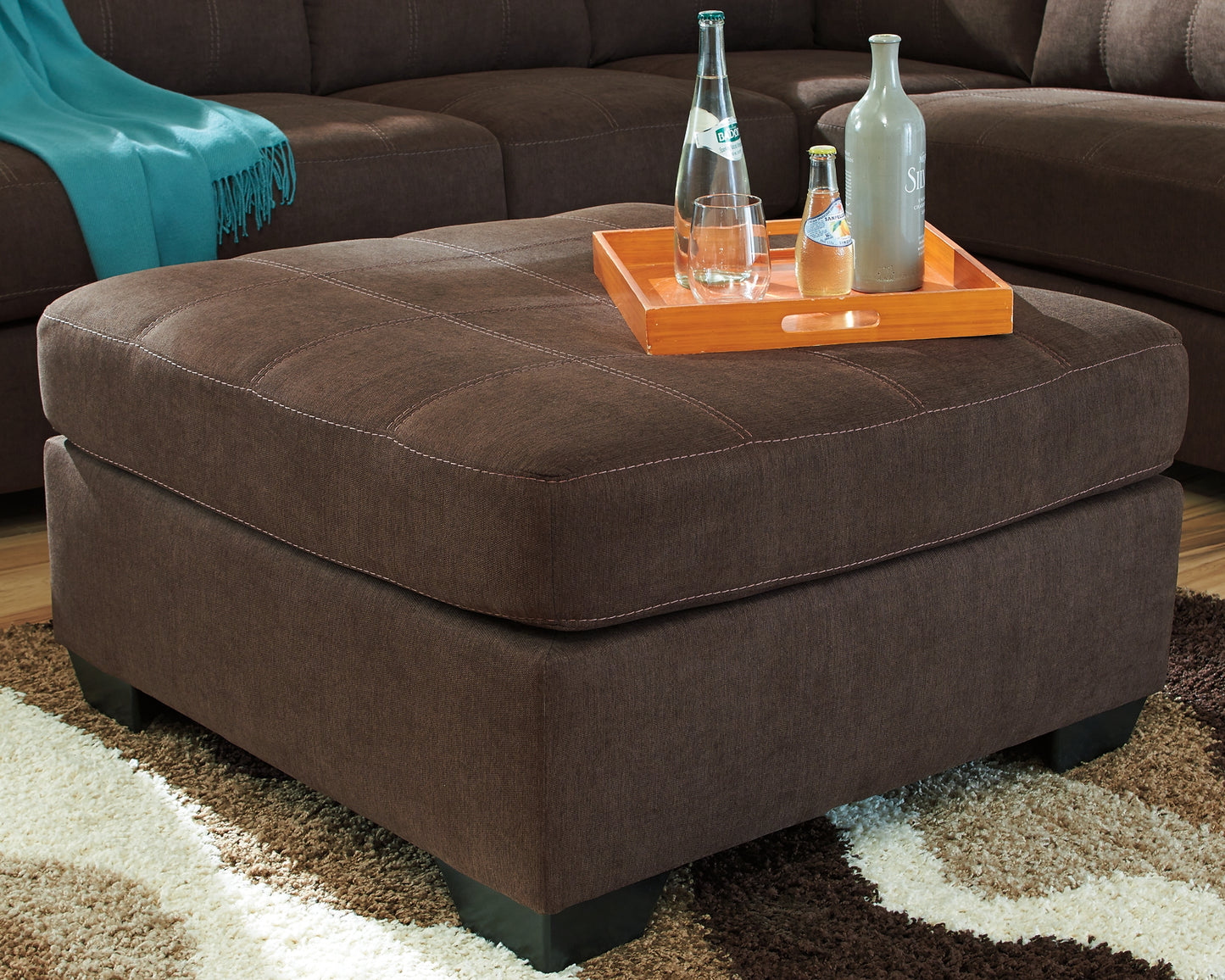 Maier 2-Piece Sectional with Ottoman